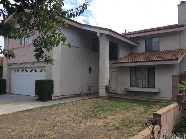 19746 Lull St, Winnetka, CA 91306 photo 2