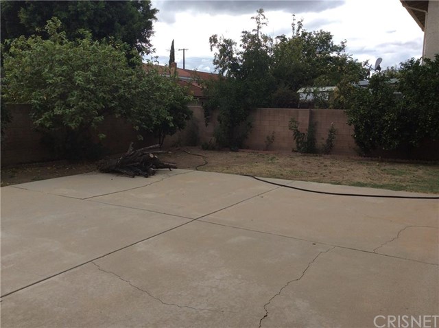 19746 Lull St, Winnetka, CA 91306 photo 16