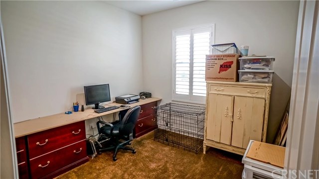 28002 Kenny Ln, Santa Clarita, CA 91350 photo 8