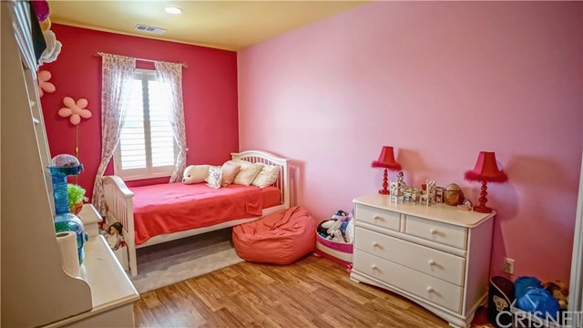 28002 Kenny Ln, Santa Clarita, CA 91350 photo 14