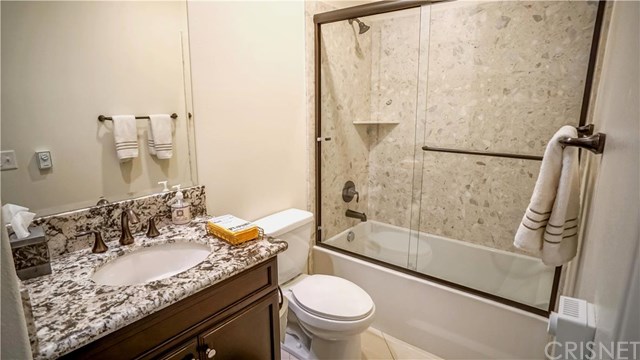 28002 Kenny Ln, Santa Clarita, CA 91350 photo 9