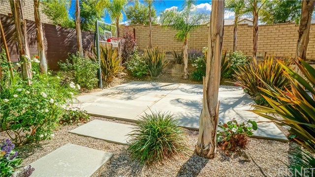 28002 Kenny Ln, Santa Clarita, CA 91350 photo 21
