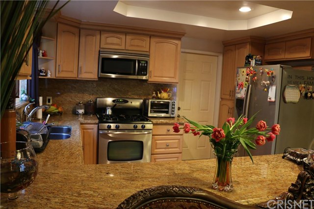 6923 Katherine Ave, Van Nuys, CA 91405 photo 11