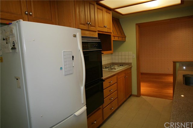 13531 Bromwich St, Arleta, CA 91331 photo 20