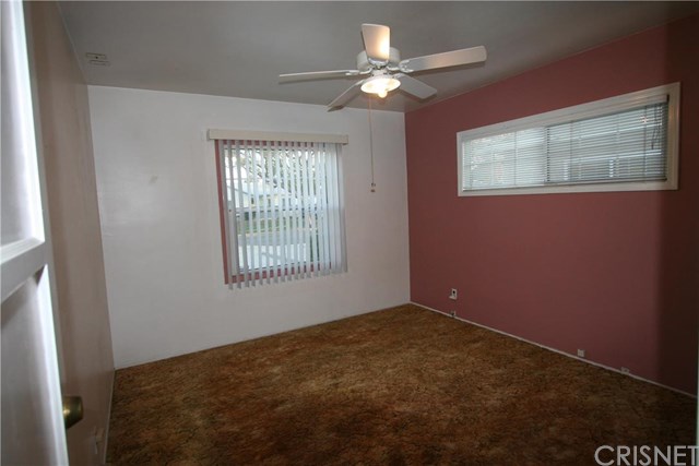 13531 Bromwich St, Arleta, CA 91331 photo 9