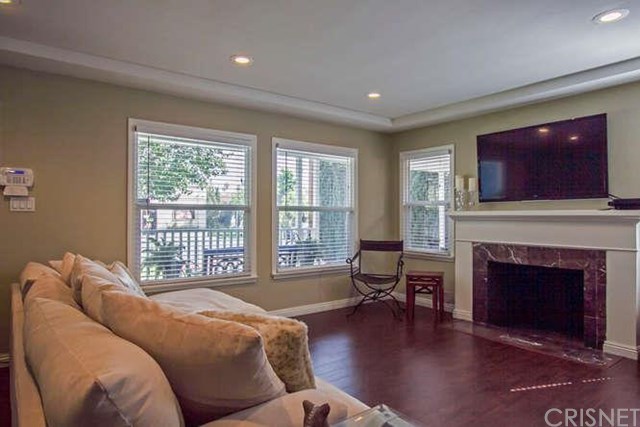 6721 Vesper Ave, Van Nuys, CA 91405 photo 6