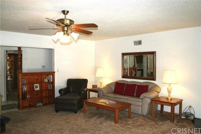 7434 Balcom Ave, Reseda, CA 91335 photo 5