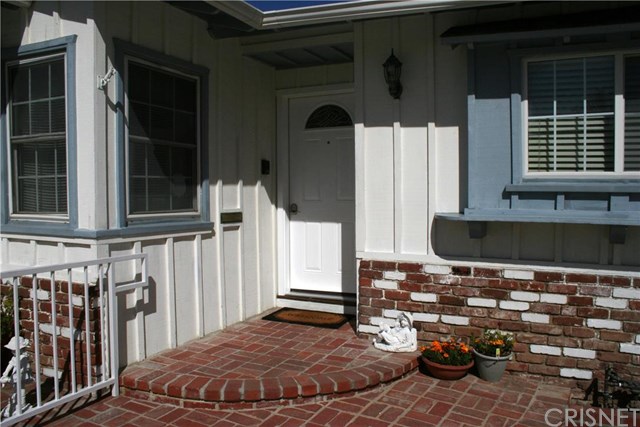 7434 Balcom Ave, Reseda, CA 91335 photo 2