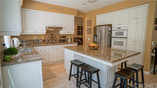 28532 Calex Dr, Valencia, CA 91354 photo 7