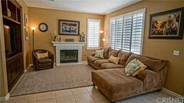 28532 Calex Dr, Valencia, CA 91354 photo 8