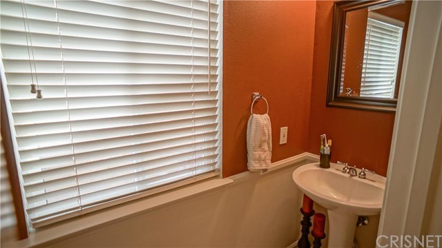 28532 Calex Dr, Valencia, CA 91354 photo 10