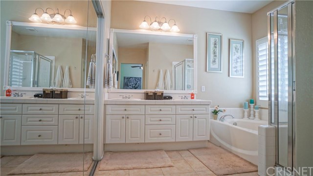 28532 Calex Dr, Valencia, CA 91354 photo 15