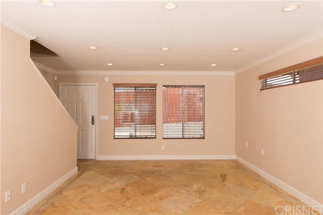 10249 Tujunga Canyon Blvd #3, Tujunga, CA 91042 photo 3