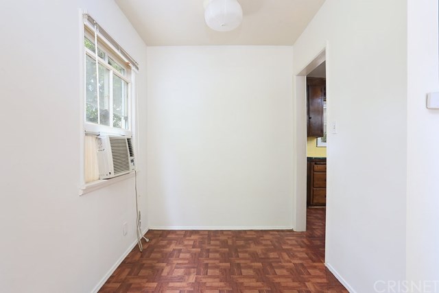 7503 Balcom Ave, Reseda, CA 91335 photo 8