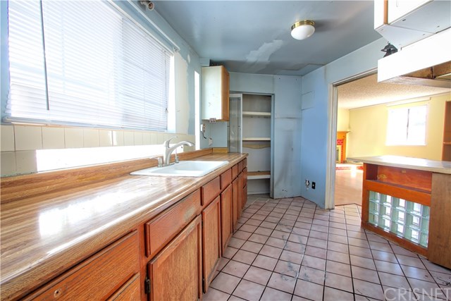 439 E 224th St, Carson, CA 90745 photo 8