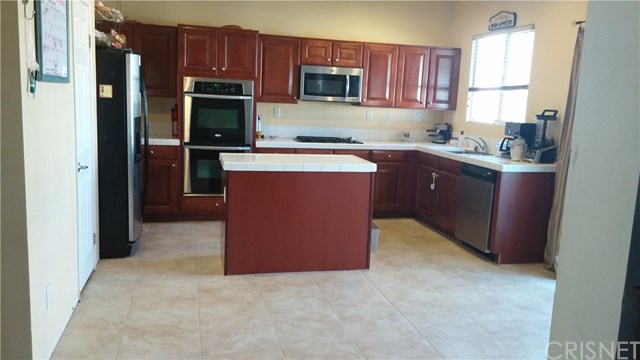 1843 Kettering, Lancaster, CA 93535 photo 15