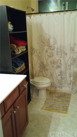1843 Kettering, Lancaster, CA 93535 photo 3