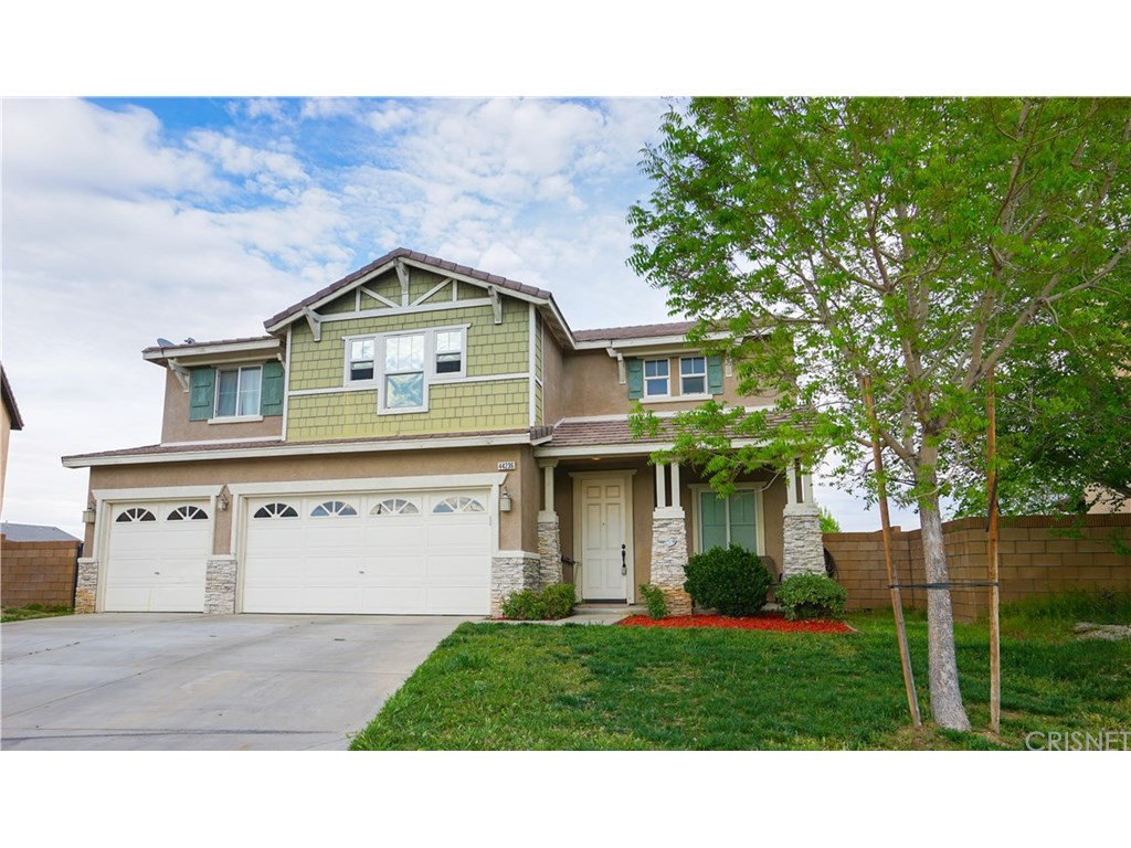 44236 E 16th St, Lancaster, CA 93535 photo 2