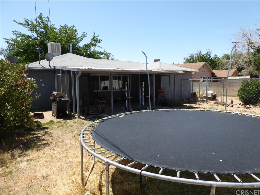 44249 2nd St, Lancaster, CA 93535 photo 13