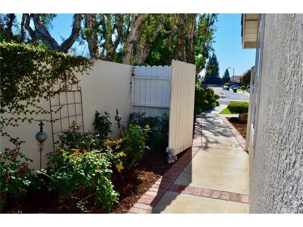 506 Langer Dr, Placentia, CA 92870 photo 23