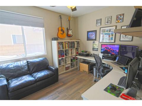 22952 Raintree Ln, Santa Clarita, CA 91390 photo 16