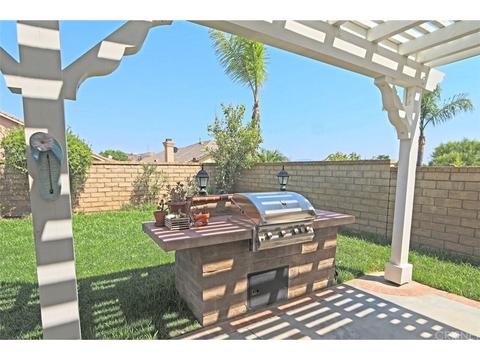 22952 Raintree Ln, Santa Clarita, CA 91390 photo 18