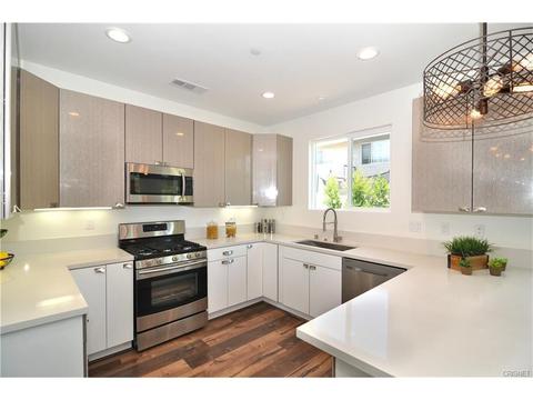 19719 Corbin Ln, Winnetka, CA 91306 photo 9
