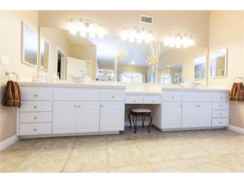 27815 Pine Crest Pl, Castaic, CA 91384 photo 37