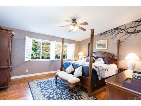 27815 Pine Crest Pl, Castaic, CA 91384 photo 32
