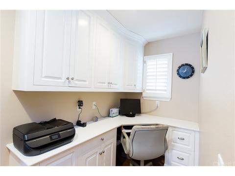 27815 Pine Crest Pl, Castaic, CA 91384 photo 28