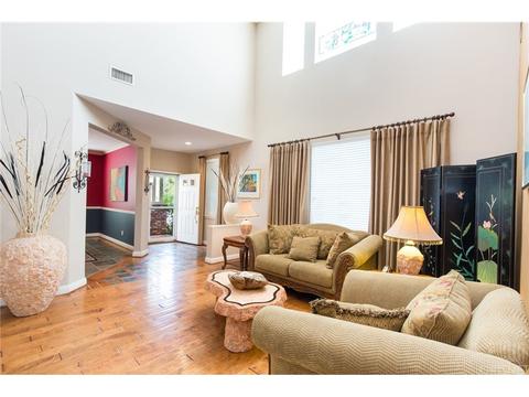 27815 Pine Crest Pl, Castaic, CA 91384 photo 4