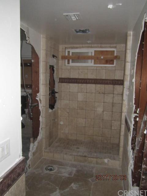 9303 Scotmont Dr, Tujunga, CA 91042 photo 18