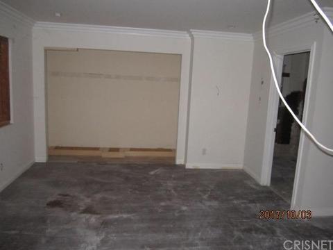 9303 Scotmont Dr, Tujunga, CA 91042 photo 13