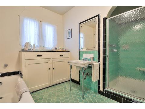 6650 Vesper Ave, Van Nuys, CA 91405 photo 24