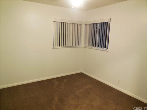 515 E Lingard St, Lancaster, CA 93535 photo 10