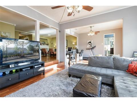 2013 N Kenneth Rd, Burbank, CA 91504 photo 19