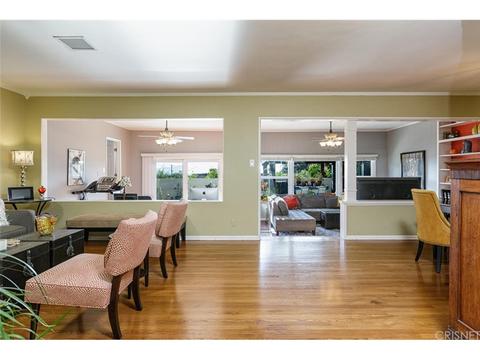 2013 N Kenneth Rd, Burbank, CA 91504 photo 12