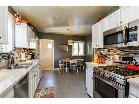 2013 N Kenneth Rd, Burbank, CA 91504 photo 6