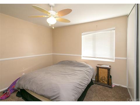 6153 Treehaven Ct, Lancaster, CA 93536 photo 10