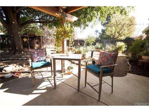 19143 Lull St, Reseda, CA 91335 photo 44