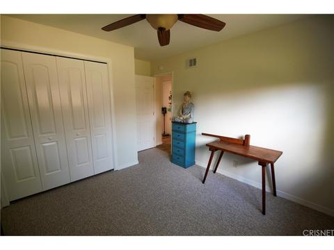 19143 Lull St, Reseda, CA 91335 photo 26