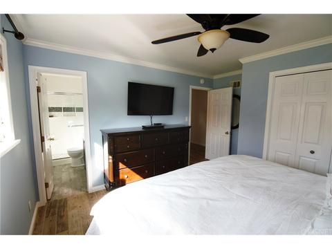 19143 Lull St, Reseda, CA 91335 photo 20
