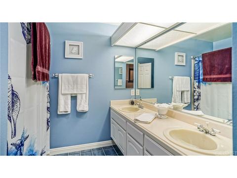 28948 Shadow Valley Ln, Santa Clarita, CA 91390 photo 15