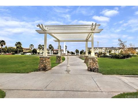3211 N Oxnard Blvd, Oxnard, CA 93036 photo 2