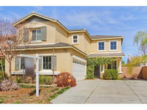 4740 Duskywing Rd, Hemet, CA 92545 photo 2