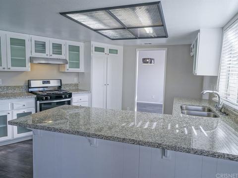 44623 17th St, Lancaster, CA 93535 photo 4