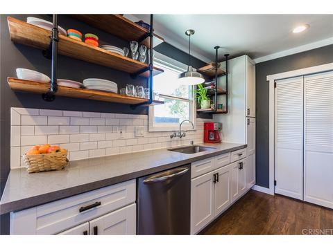 8030 Limerick Ave, Winnetka, CA 91306 photo 18