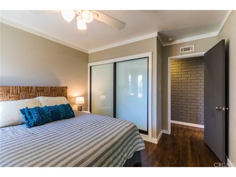 8030 Limerick Ave, Winnetka, CA 91306 photo 22