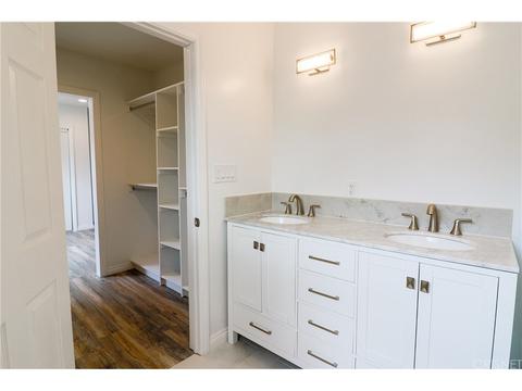 9710 Beachy Ave, Arleta, CA 91331 photo 6