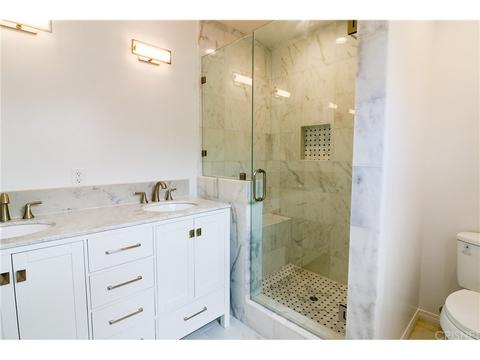 9710 Beachy Ave, Arleta, CA 91331 photo 5